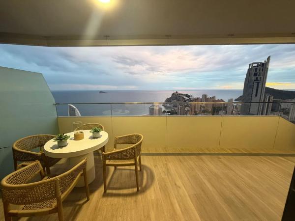 Piso en avenida de Benissa, 2