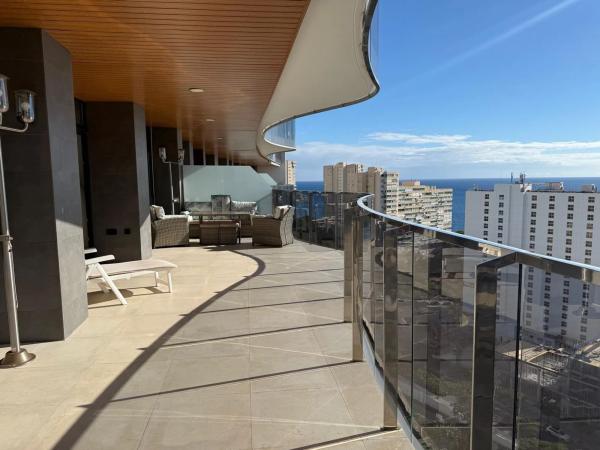 Piso en avenida República Argentina