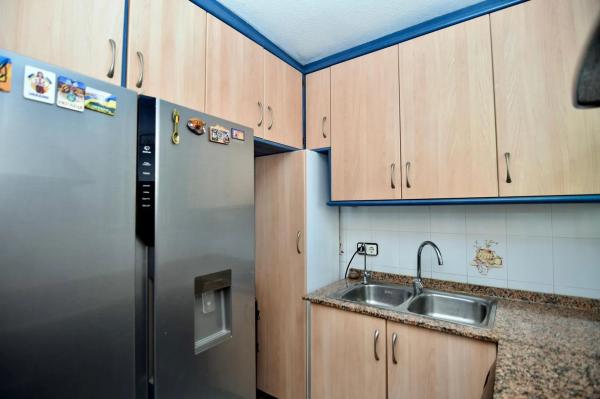 Piso en avenida de Suecia, 2