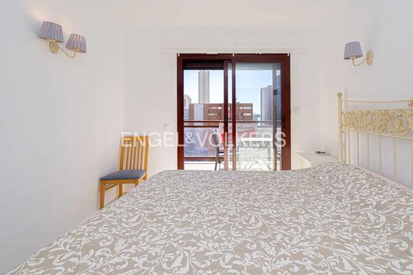 Piso en calle Derramador, 3