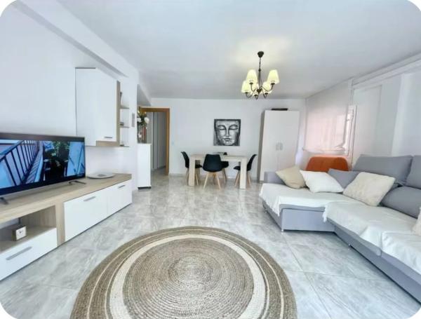 Piso en calle Apolo XI