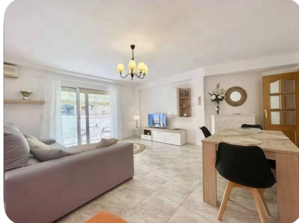 Piso en calle Apolo XI