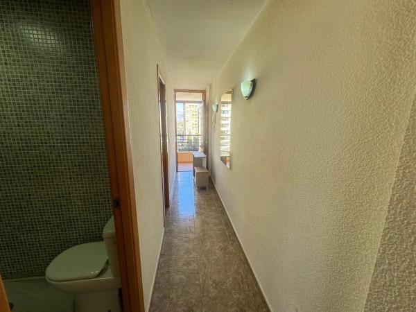 Piso en calle de Londres, 4