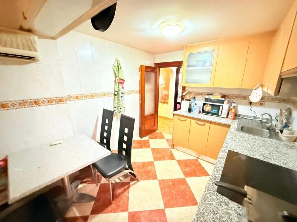 Piso en avenida Rei Jaume I