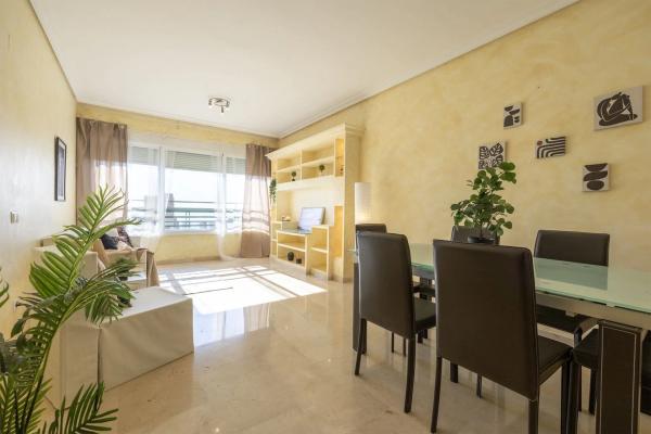 Piso en avenida del Municipi, 3