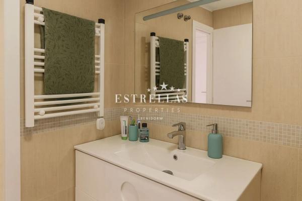 Piso en calle Presidente Adolfo Suárez