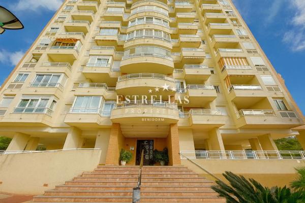 Piso en calle Presidente Adolfo Suárez