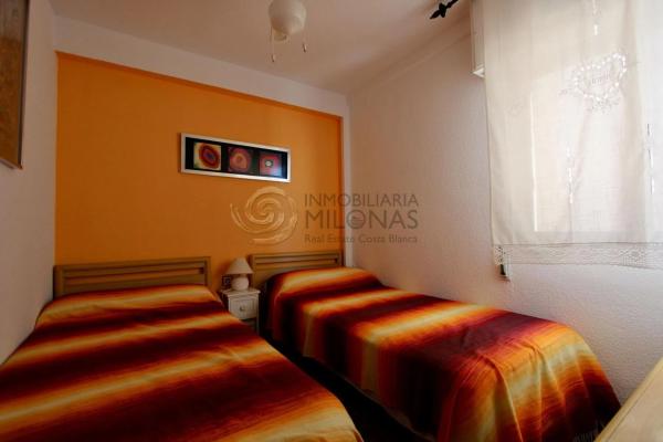 Piso en avenida de la Armada Española, 25