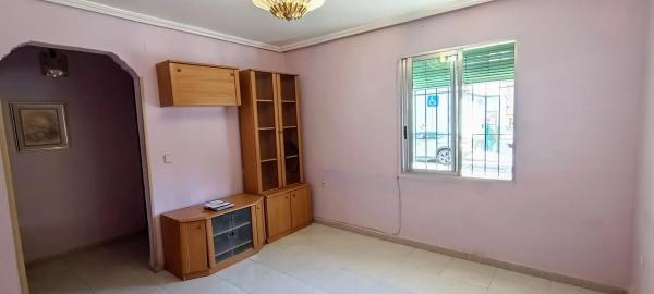 Piso en plaza de Neptuno