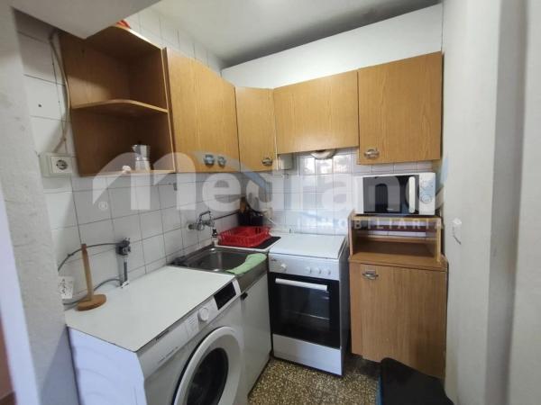 Piso en calle de Londres, 16 -20