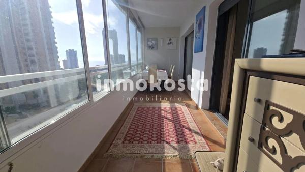 Piso en calle Presidente Adolfo Suárez