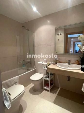 Piso en calle Presidente Adolfo Suárez