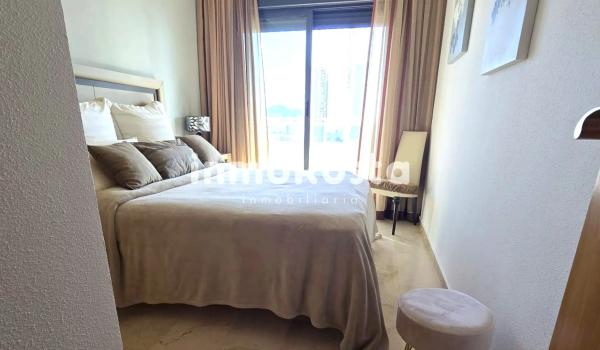 Piso en calle Presidente Adolfo Suárez