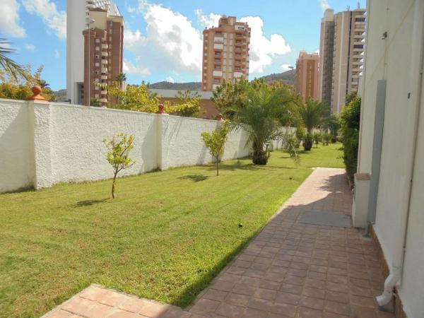 Piso en avenida Juan Fuster Zaragoza