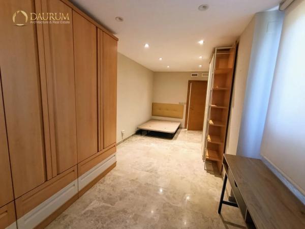 Piso en avenida del Municipi