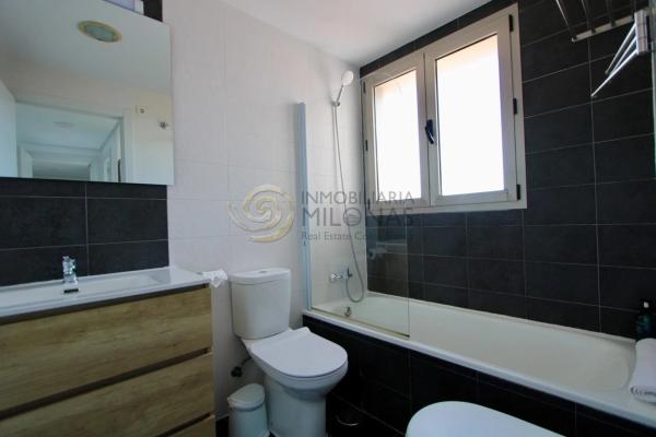 Piso en calle de Viena, 8