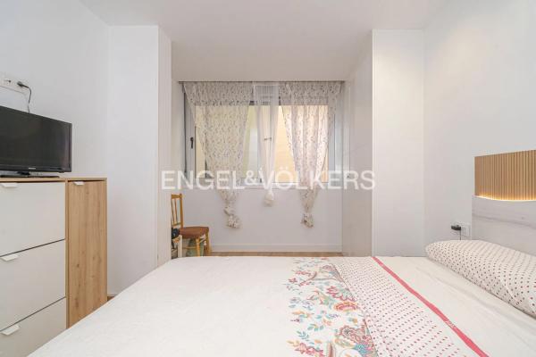 Piso en avenida de la Armada Española, 5