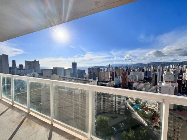 Piso en avenida de Montecarlo, 18