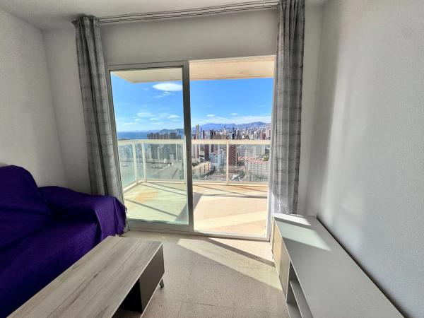 Piso en avenida de Montecarlo, 18