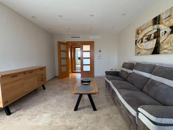 Piso en avenida del Municipi