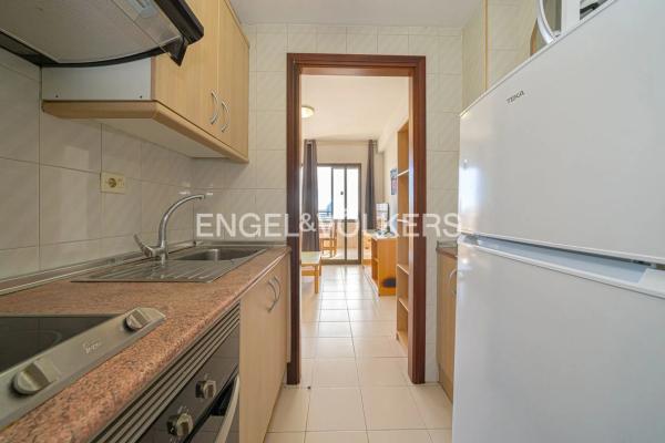 Piso en calle Islandia, 6