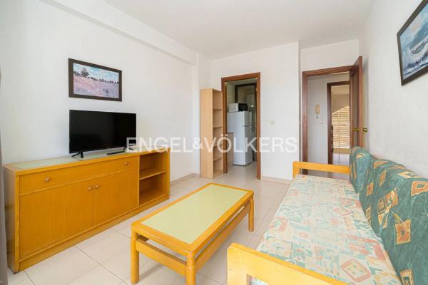 Piso en calle Islandia, 6