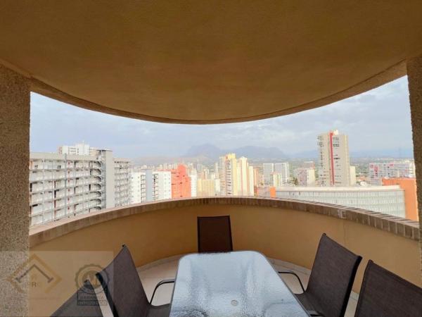 Piso en calle de Viena