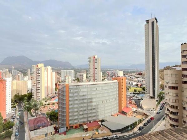 Piso en calle de Viena