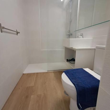 Estudio en Av Juan Fuster Zaragoza, 3