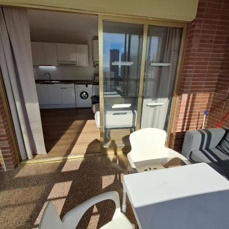 Estudio en Av Juan Fuster Zaragoza, 3