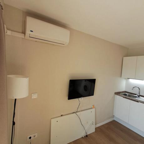 Estudio en Av Juan Fuster Zaragoza, 3