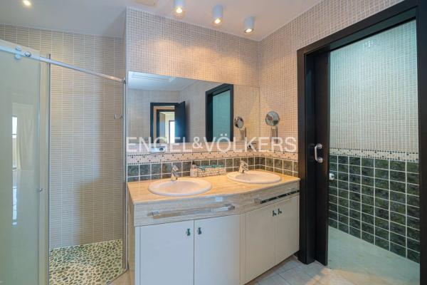 Piso en avenida del Municipi