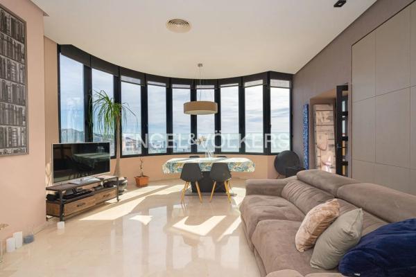 Piso en avenida del Municipi