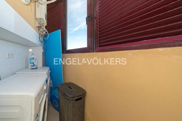 Piso en avenida del Municipi