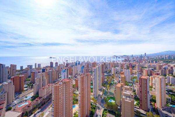 Piso en avenida del Municipi