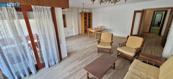 Piso en avenida Mare de Déu del Sofrat, 5