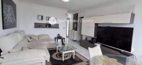 Piso en avenida de Suecia