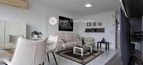 Piso en avenida de Suecia