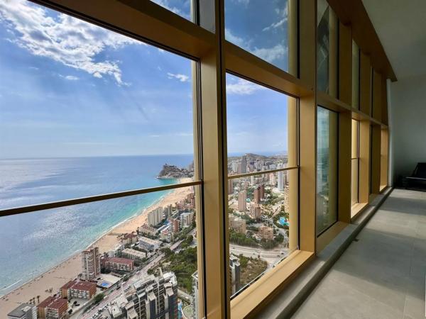 Piso en via Emilio Ortuño