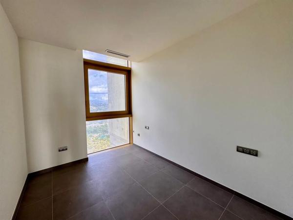 Piso en via Emilio Ortuño