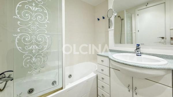 Piso en pasaje Rosaleda, 1