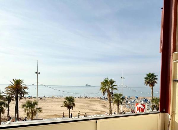 Piso en avenida Alcoi