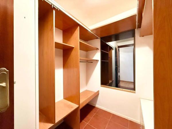 Piso en avenida Alcoi