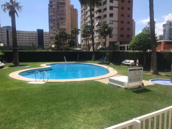 Piso en avenida Juan Fuster Zaragoza