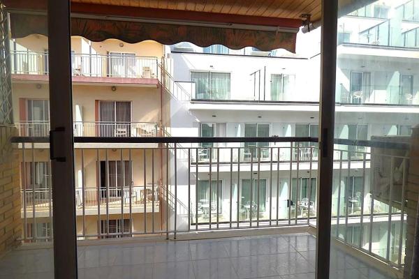 Piso en avenida de los Almendros