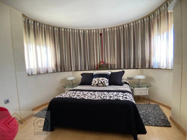 Piso en calle de Viena, 68