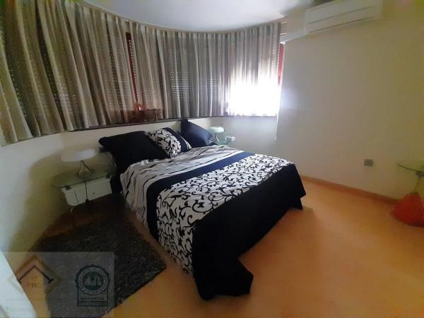 Piso en calle de Viena, 68