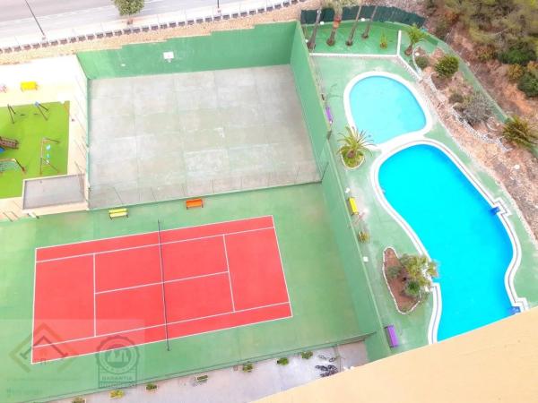 Piso en calle de Viena, 68