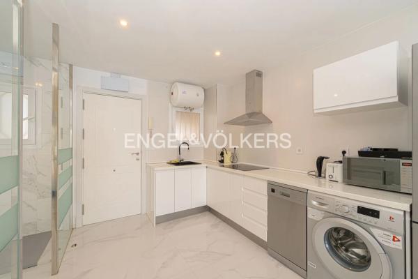 Estudio en avenida de Madrid, 26