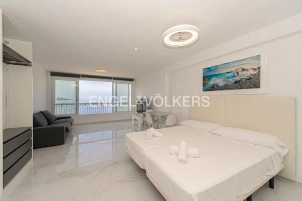 Estudio en avenida de Madrid, 26